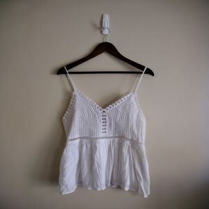 🌿 Hollister Boho White Crochet Camisole Top Size Large